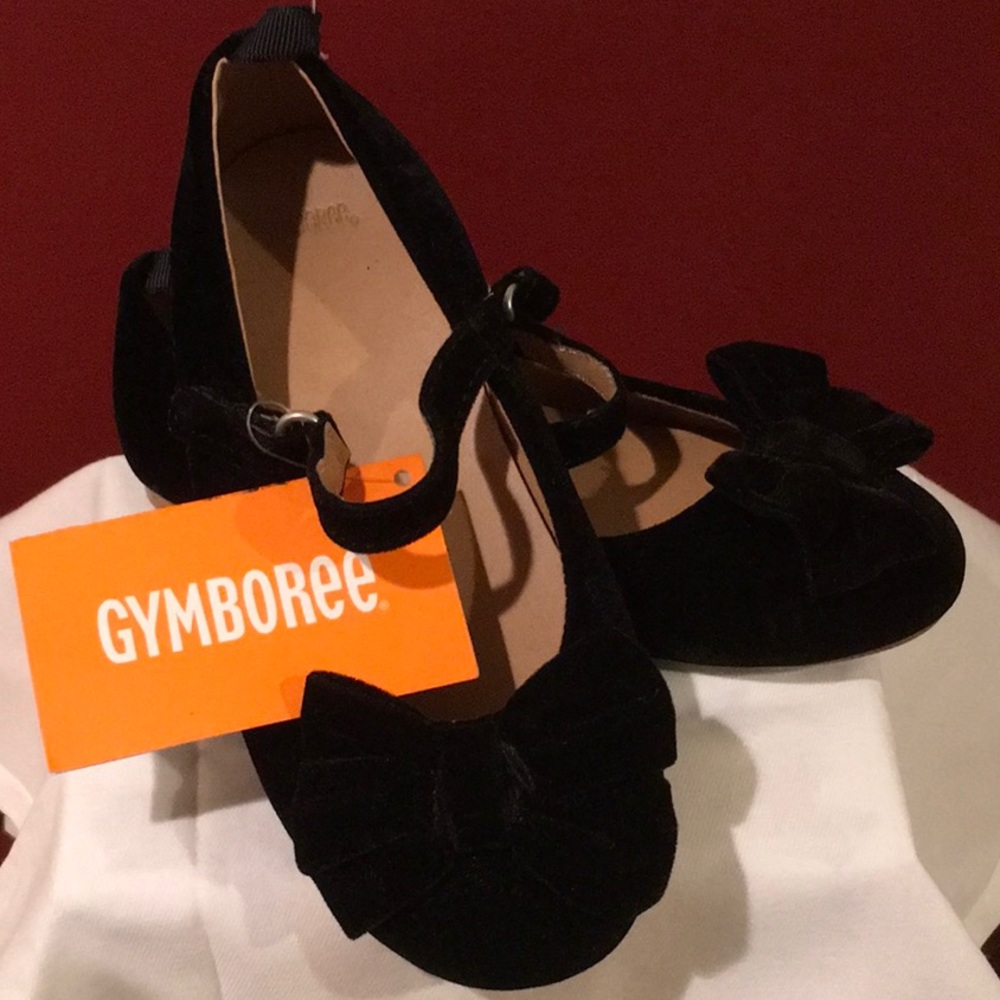 Children dress shoe